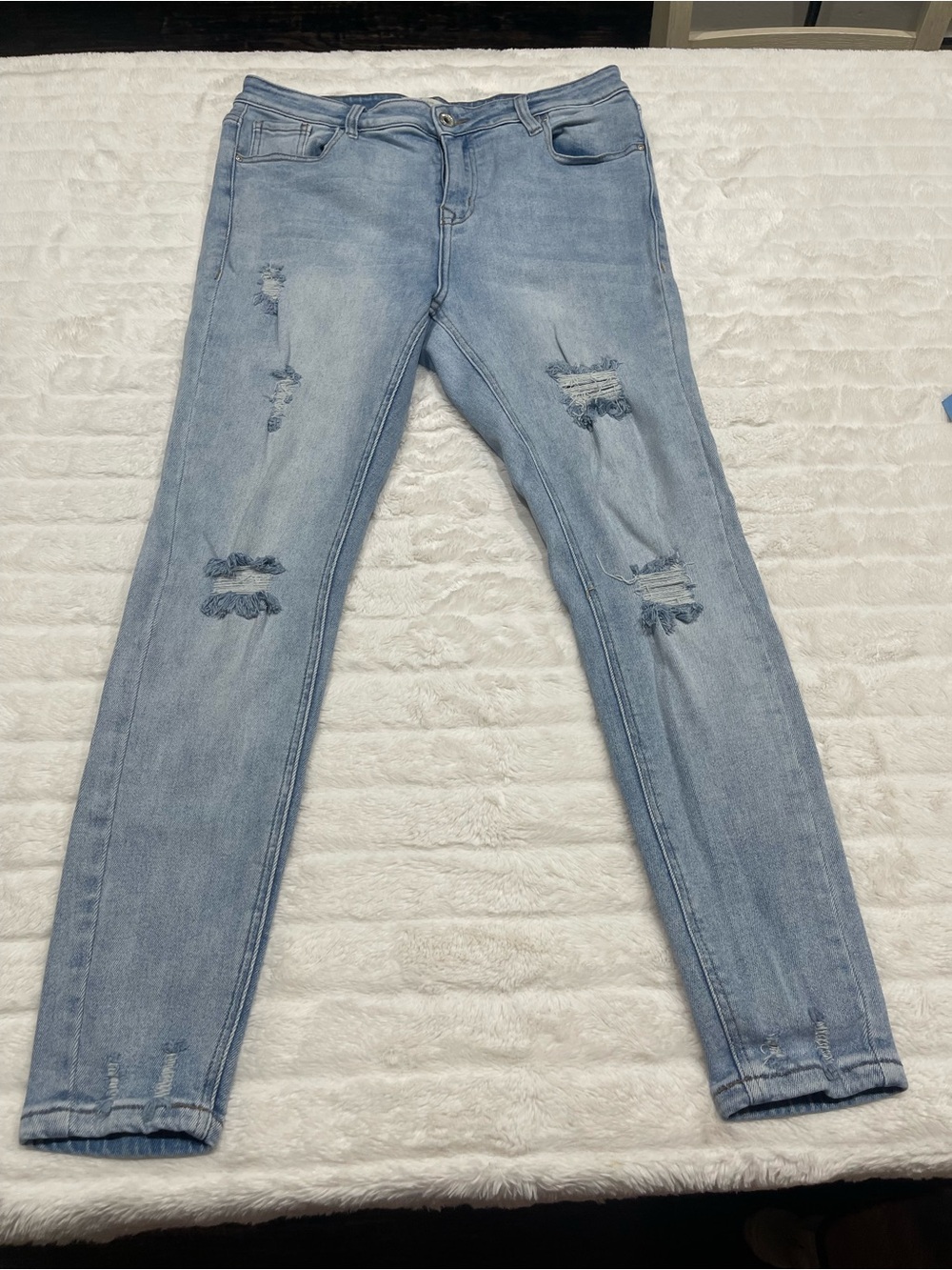 Light Blue Distressed Women’s Skinny Jeans